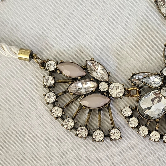 Statement Rope Rhinestone Floral Necklace Earrings Set - Picture 4 of 11